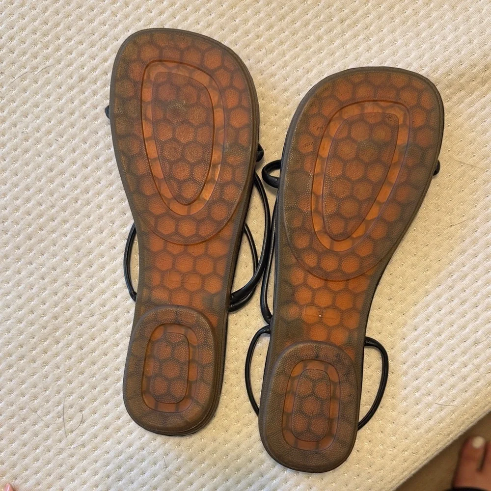 Zara Black Strappy Flat Sandals - Picture 3 of 3